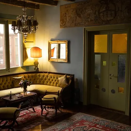 Bed & Breakfast La Dimora Del Genio